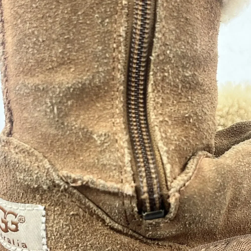 UGG Kids Tacey Boots Toddler Size 8 Brown Suede Shearling Lined Zip Tassel